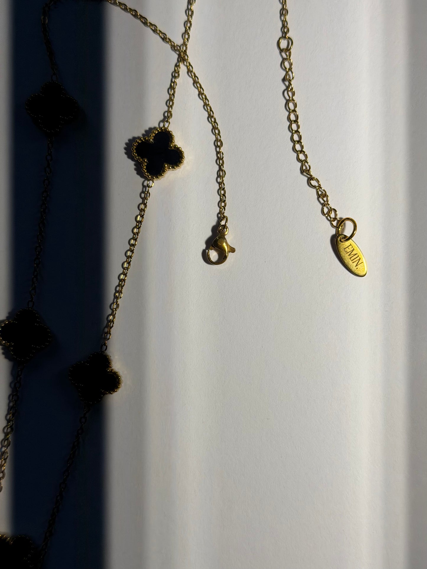 Black Clover Necklace | EMIN.