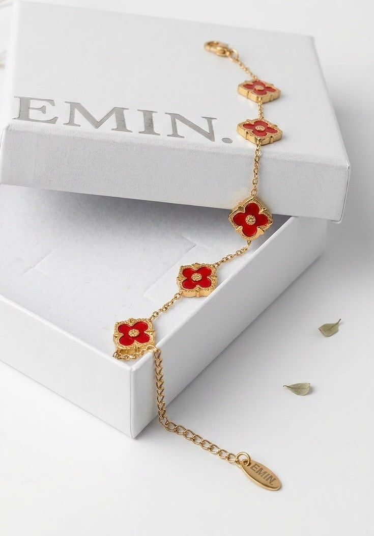 Red Clover Set – Necklace & Bracelet
