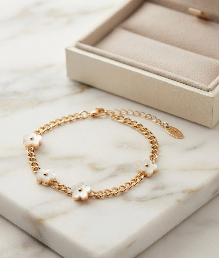 White Flower Bracelet – Gold